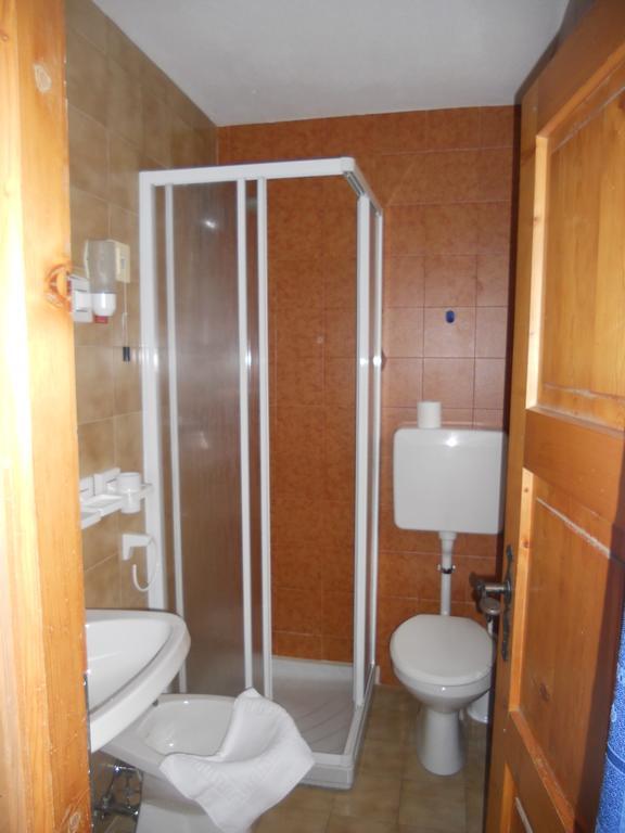 Affittacamere Baita Betulla Livigno Exterior photo